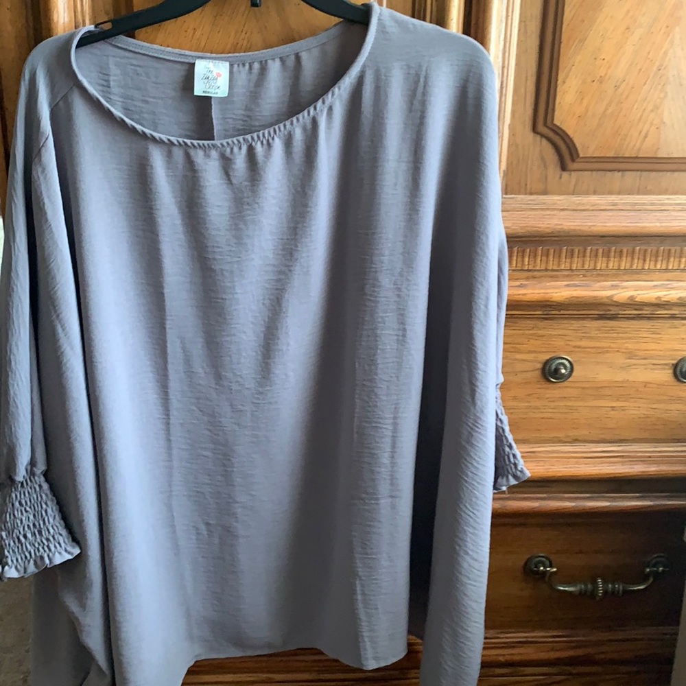 NWOT Gray Tunic